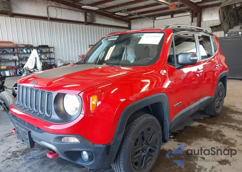2018 Jeep Renegade Trailhawk 4X4 z USA, uszkodzony, nr VIN ZACCJBCB6JPJ00583